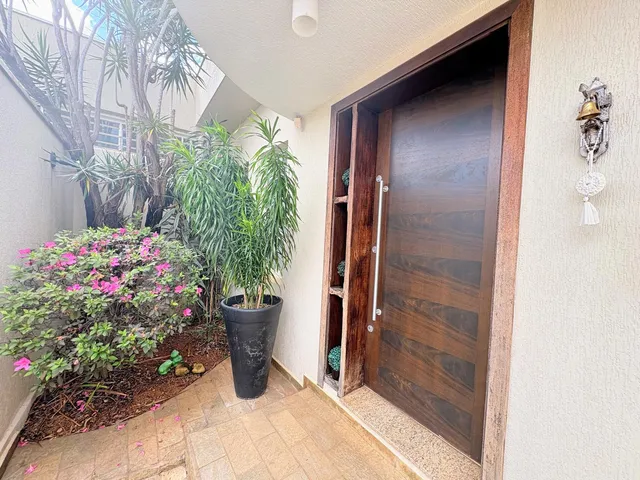 Imagem 10: Excelente Casa com Sala Comercial Disponivel para Venda em Avenida na Vila França Proximo a Av. Alonso y Alonso