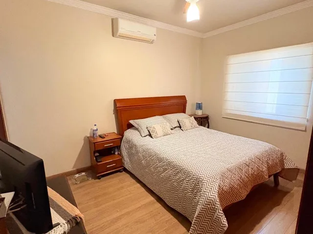 Imagem 16: Excelente Casa com Sala Comercial Disponivel para Venda em Avenida na Vila França Proximo a Av. Alonso y Alonso