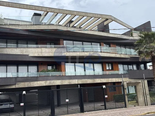 Imagem 4: Apartamento de 2 Dormitorios com Vista para o Mar a Venda na Praia da Cal em Torres/Rs