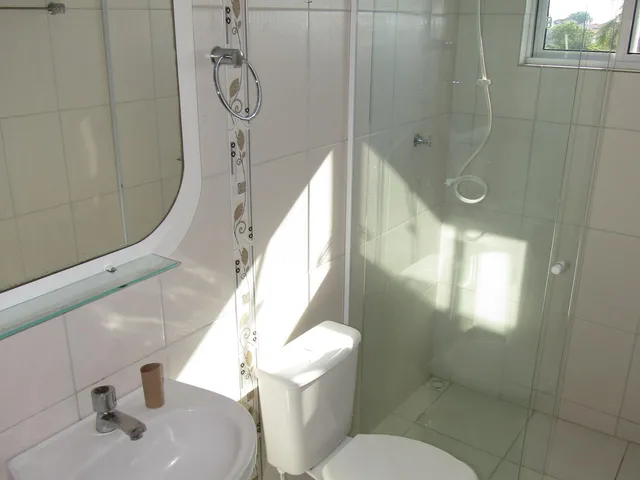 Imagem 10: Apartamento com 3 Dormitórios para Locação, Centro, Balneario Picarras - Sc