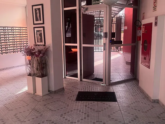 Imagem 14: Apartamento Semi-Mobiliado com 2 Dormitórios no Hauer