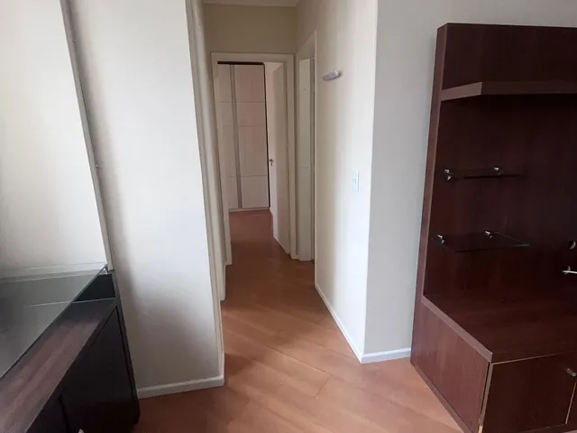 Imagem 12: Apartamento Semi-Mobiliado com 2 Dormitórios no Hauer