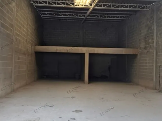 Imagem: Galpão de 210 M² com Mezanino para Alugar