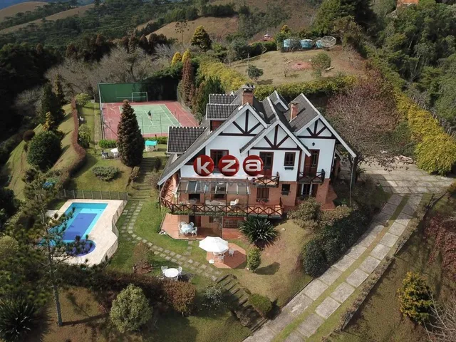 Imagem: Casa de Luxo em Condomínio 5 Quartos