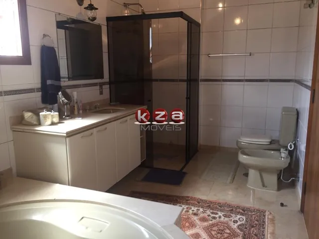 Imagem 11: Casa de Luxo em Condomínio: 5 Quartos, 5 Suítes, 4 Salas e Mais - Venda em Descansópolis, Campos do Jordão-Sp