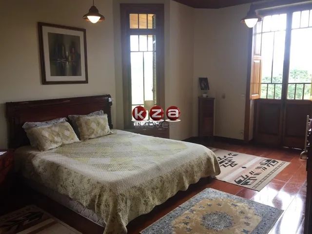 Imagem 5: Casa de Luxo em Condomínio: 5 Quartos, 5 Suítes, 4 Salas e Mais - Venda em Descansópolis, Campos do Jordão-Sp
