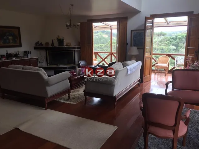 Imagem 14: Casa de Luxo em Condomínio: 5 Quartos, 5 Suítes, 4 Salas e Mais - Venda em Descansópolis, Campos do Jordão-Sp