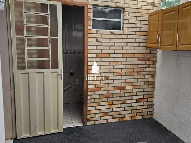 Imagem 8: Sobrado À Venda no Bairro Desvio Rizzo - Caxias do Sul/Rs