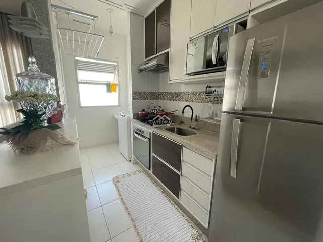 Imagem 12: Apartamento com 2 Quartas e Vaga Coberta, no Bairro Colonia