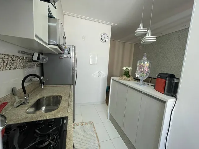 Imagem 11: Apartamento com 2 Quartas e Vaga Coberta, no Bairro Colonia