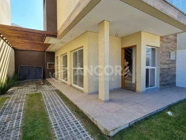 Imagem 2: Sobrado com 02 Quartos, Sendo 01 Suíte, Apenas 400 Metros do Mar, em Itapoá/Sc, no Balneário Cambiju