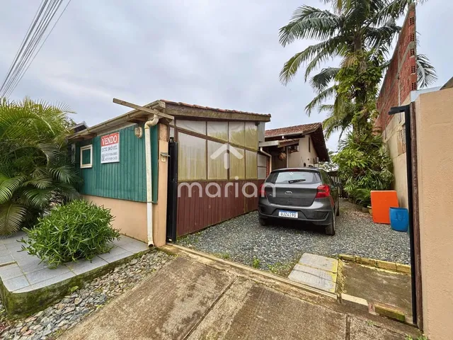 Imagem: Casa a 600M da Praia com 3 Quartos, Praia