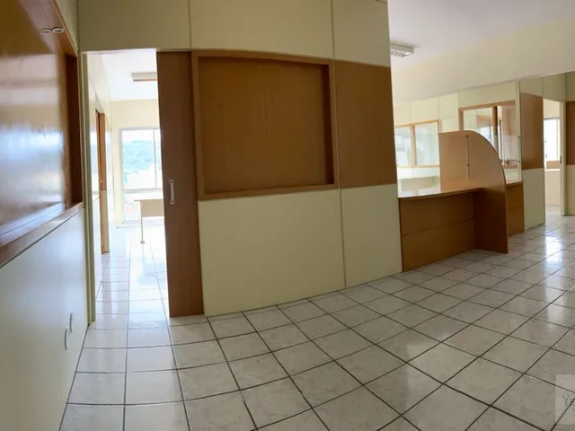 Imagem 10: Sala Comercial Mobiliada no Centro