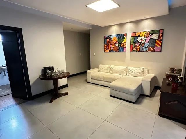 Imagem: Prédio Residencial e Comercial com 990
