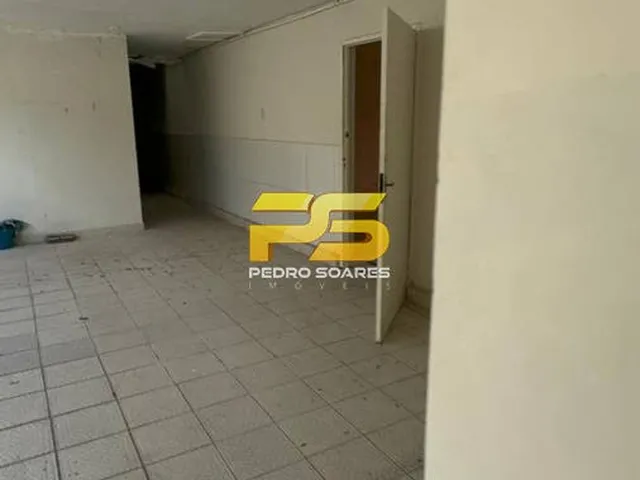 Imagem 2: Prédio com 14 Salas no Bairro dos Estados