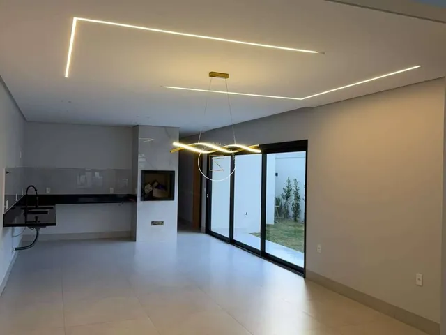 Imagem 9: Casa À Venda em Luís Eduardo Magalhães, Parque São Jose, com 3 Quartos, 154M²