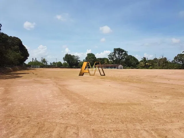Imagem: Terreno À Venda no Bairro Cassange - Salvador/Ba
