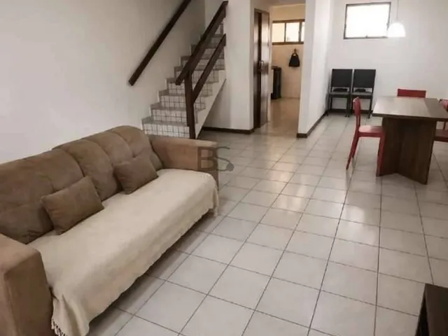 Imagem: Casa de Condomínio À Venda em Lauro de