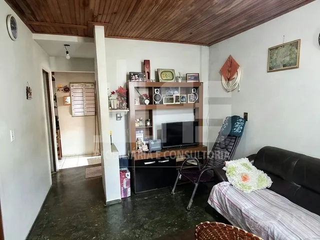 Imagem: Casa À Venda no Bairro Núcleo Habitacional