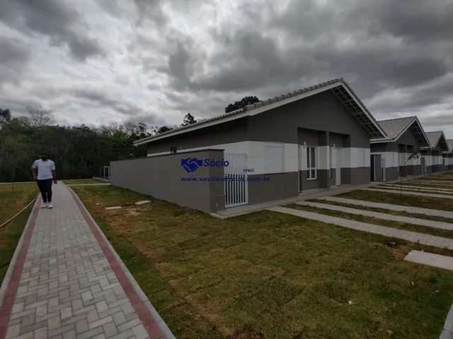 Imagem: Casa com 2 Dormitórios À Venda, 54 M²