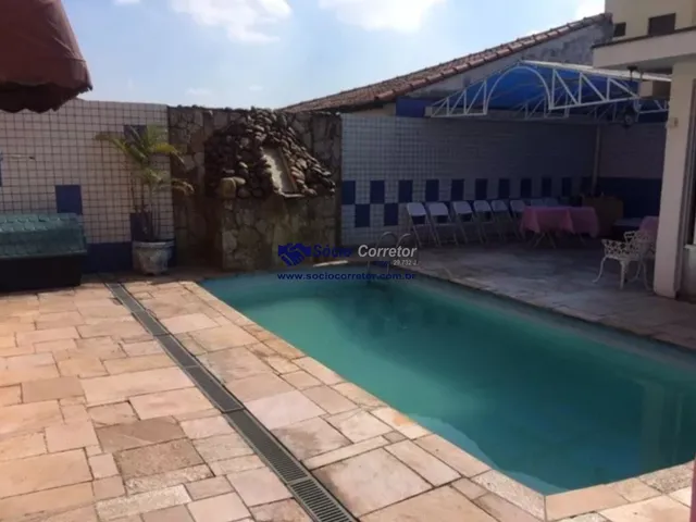 Imagem: Casa com 3 Dormitórios À Venda, 426 M²