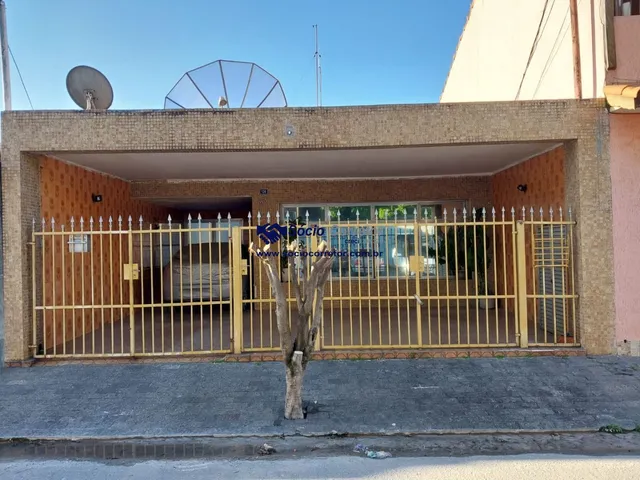 Imagem: Casa com 2 Dormitórios À Venda, 110 M²