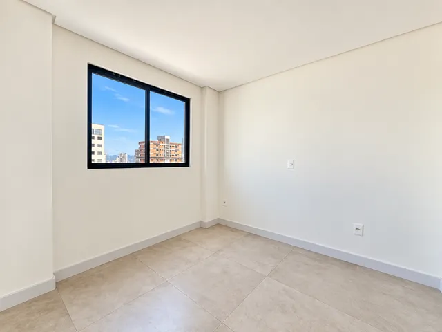 Imagem 4: Apartamento À Venda em Itapema, Morretes, com 2 Quartos, 69M²