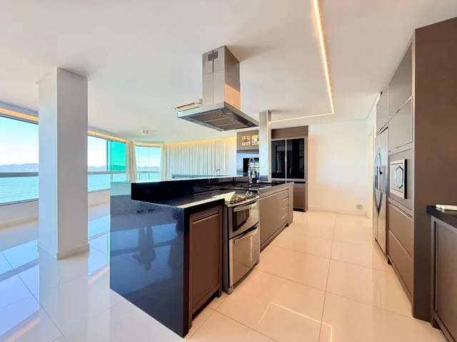 Imagem 6: Apartamento com Vista para o Mar À Venda com 215M² por R$ 6.490.000,00