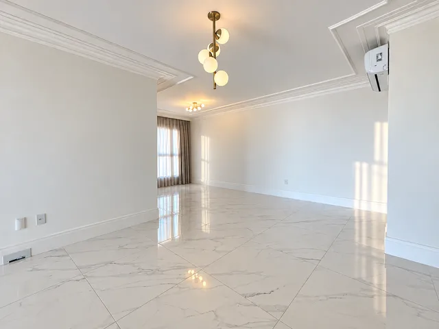 Imagem 5: Apartamento À Venda em Itapema, Centro, com 4 Quartos, 210M²