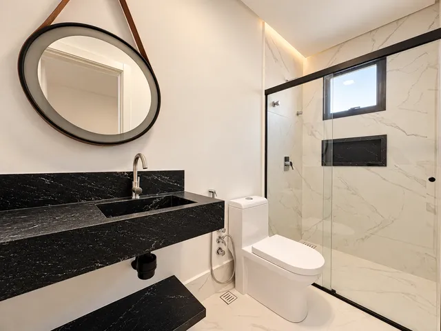 Imagem 13: Apartamento À Venda em Itapema, Centro, com 4 Quartos, 210M²