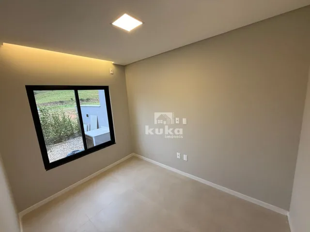 Imagem 8: Casa Geminada À Venda