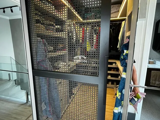 Imagem 9: Sobrado À Venda de 3 Quartos 1 Suíte Piscina Mobiliado Universitário Lajeado/Rs