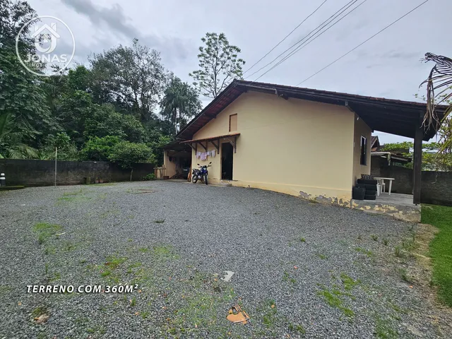 Imagem 6: Casa À Venda na Itoupavazinha em Blumenau - Terreno com 360M²