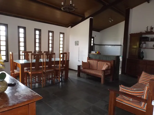 Imagem 4: Casa À Venda em Barra do Jacuípe - 6 Quartos · 2 Suítes · 4 Vagas · 500 M²