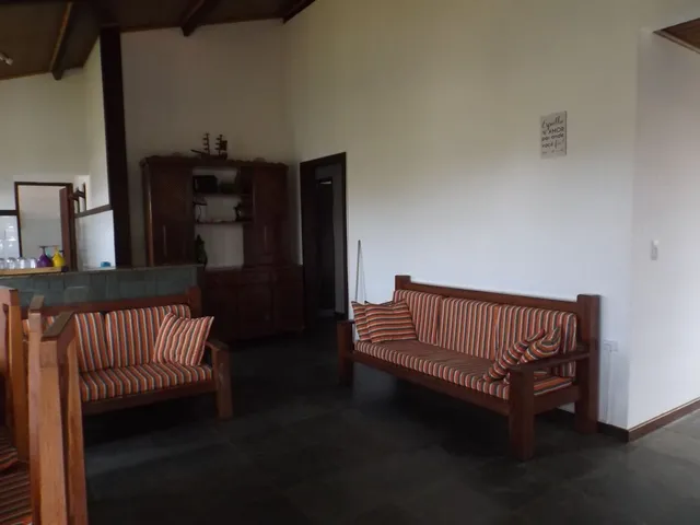 Imagem 16: Casa À Venda em Barra do Jacuípe - 6 Quartos · 2 Suítes · 4 Vagas · 500 M²