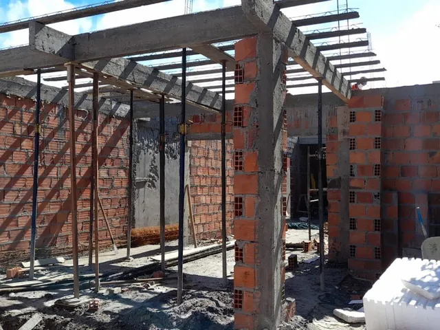 Imagem 4: Casa À Venda em Arembepe (Abrantes) - 3 Quartos · 1 Suíte · 2 Vagas · 150 M²