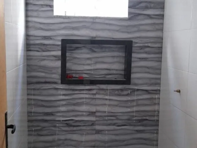 Imagem 14: Casa À Venda em Arembepe (Abrantes) - 3 Quartos · 2 Suítes · 1 Vaga · 100 M²