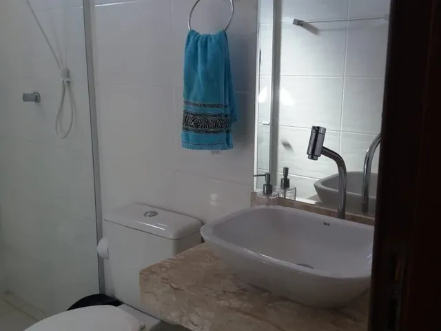 Imagem 11: Casa À Venda em Barra do Jacuípe - 4 Quartos · 1 Suíte · 3 Vagas · 210 M²