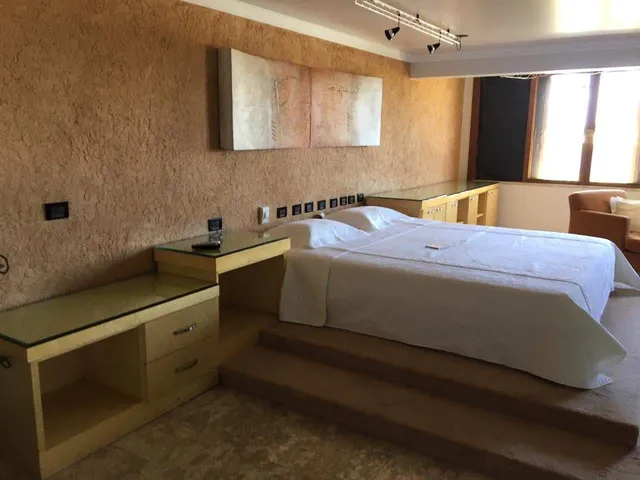 Imagem 1: Ilha Privativa em Guarajuba - 8 Quartos · 6 Vagas · 1.172 M²