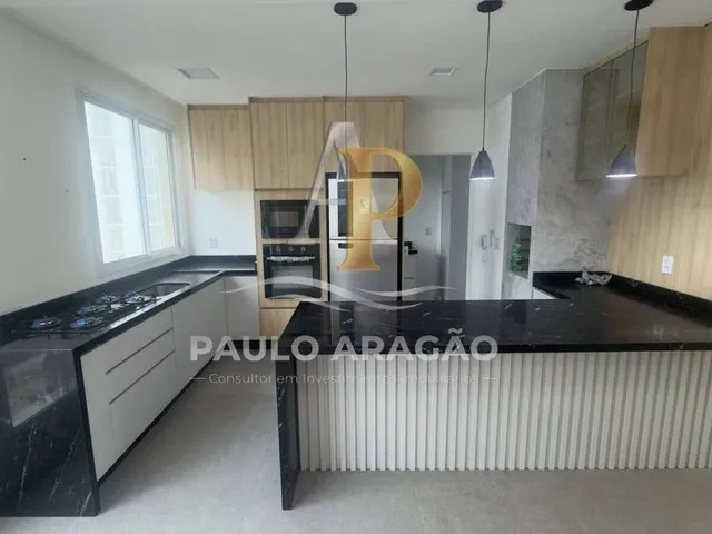 Imagem 4: Apartamento de Alto Padrão À Venda, no Vila Alba Residence em Balneário Camboriú, Centro, com 4 Quartos, 142M²