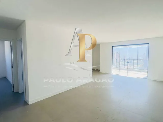 Imagem 2: Apartamento de Alto Padrão À Venda, no la Gioai Residenciale em Itapema, Meia Praia, com 3 Quartos, 115,40M²