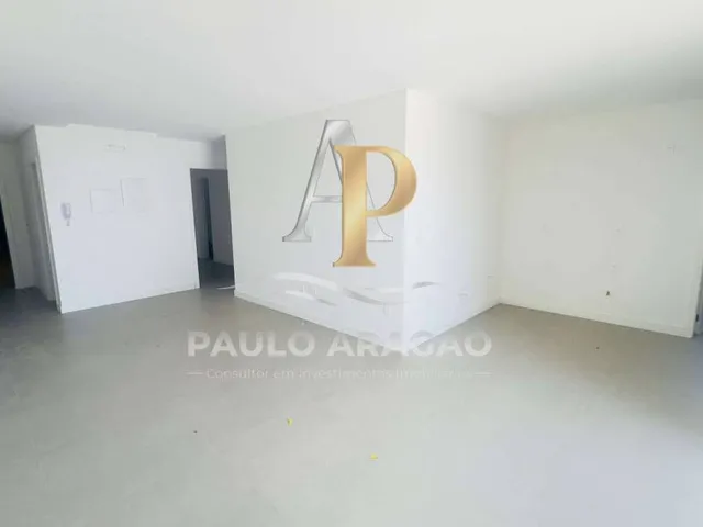 Imagem 5: Apartamento de Alto Padrão À Venda, no la Gioai Residenciale em Itapema, Meia Praia, com 3 Quartos, 115,40M²