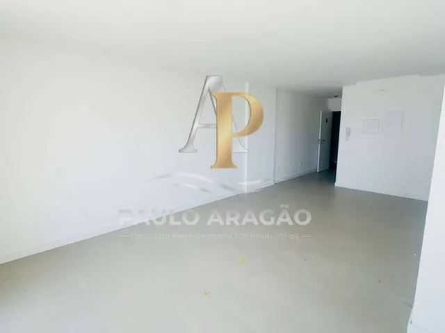 Imagem 8: Apartamento de Alto Padrão À Venda, no la Gioai Residenciale em Itapema, Meia Praia, com 3 Quartos, 115,40M²