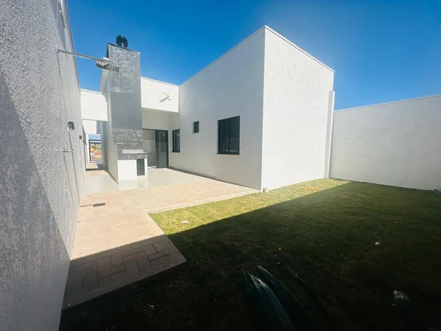 Imagem 14: Casa Nova com Passagem Lateral e Sobra de Terreno À Venda em Toledo Pr