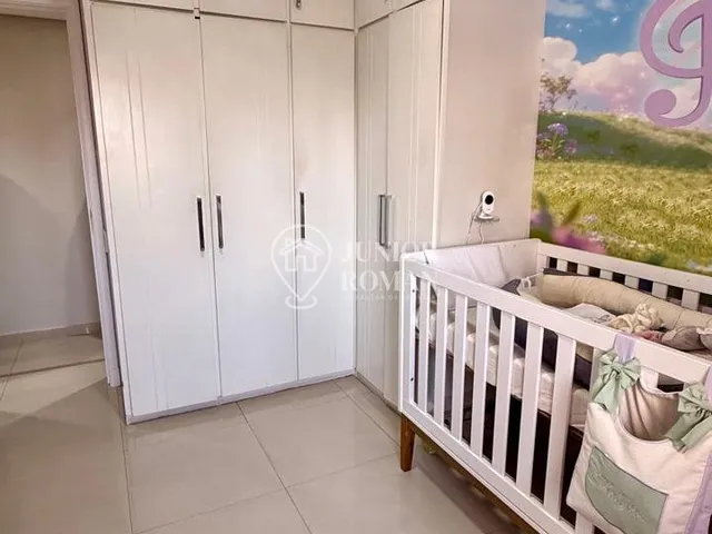 Imagem 15: Apartamento Amplo com 3 Dormitórios, 2 Suítes e 3 Vagas