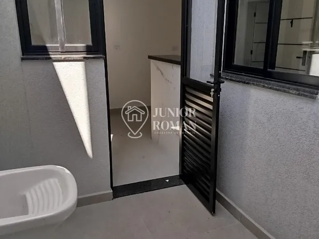 Imagem 4: Apartamento 2 Dormitórios com Suíte I Quintal e Vaga