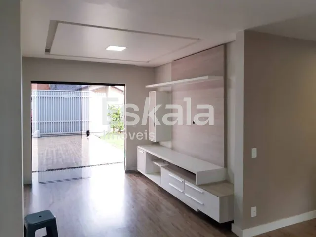 Imagem 2: Casa Semimobiliado com 01 Suíte + 02 Quartos