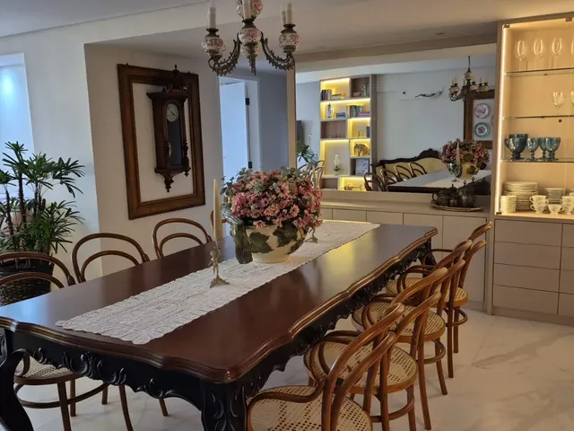 Imagem 8: Apartamento À Venda na Ponta Verde com 3 Quartos e 2 Vagas de Garagem