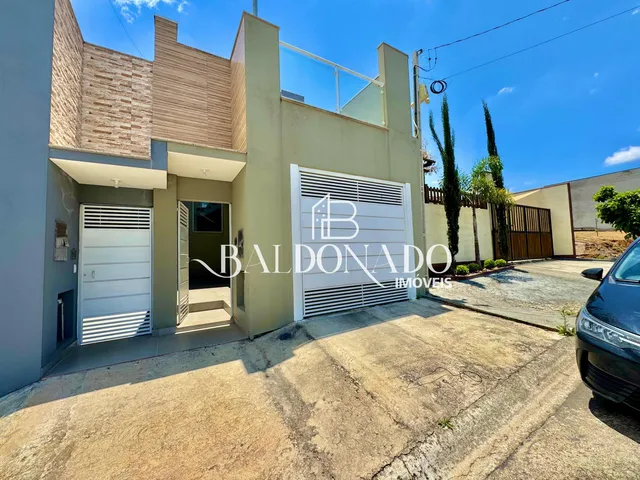 Imagem: Casa com 3 Dormitórios À Venda em Extrema