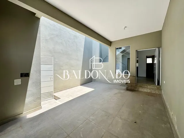 Imagem 3: Casa com 3 Dormitórios À Venda em Extrema com Espaço para Área Gourmet